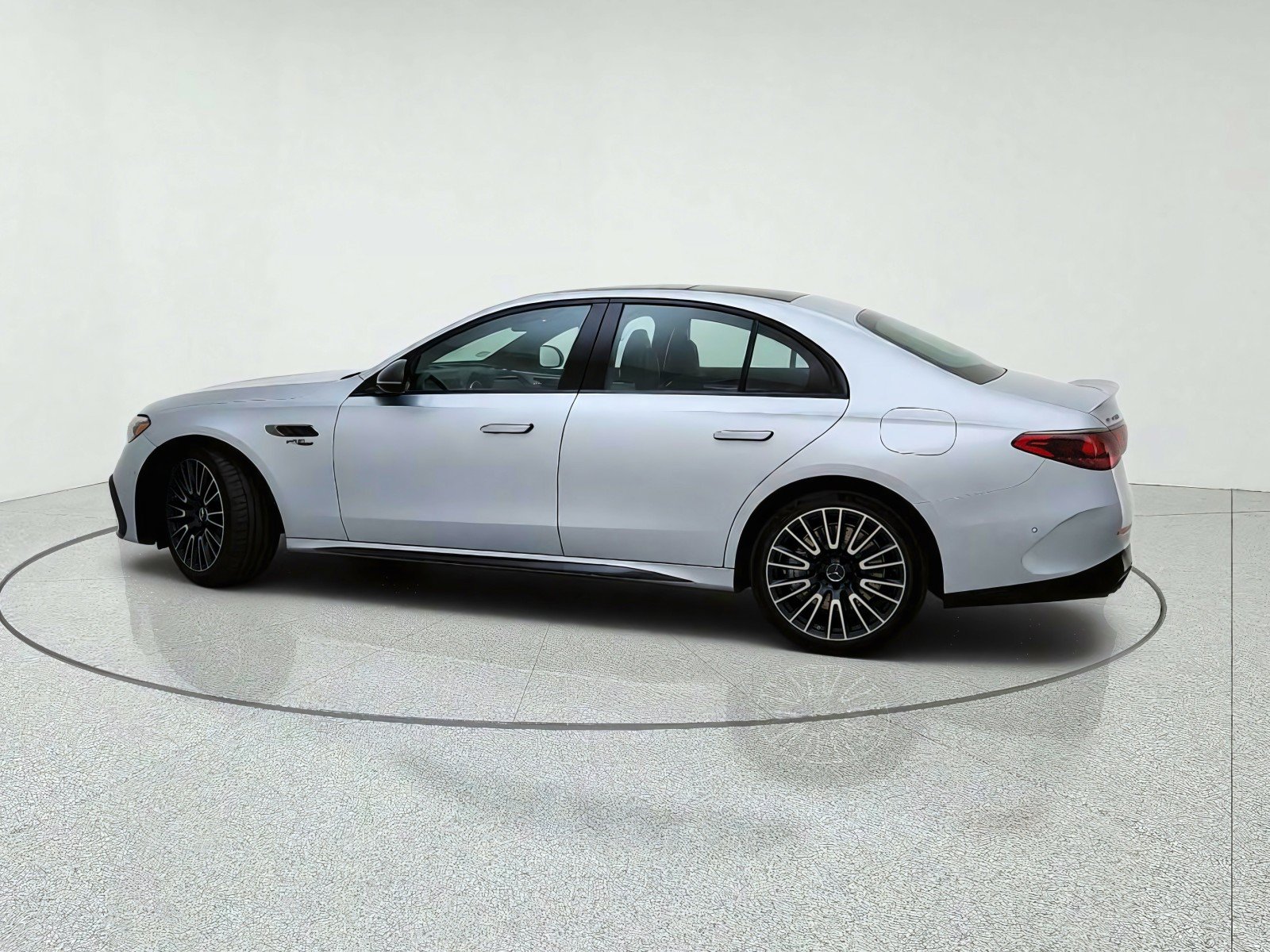 New 2027 Mercedes-Benz E 53 AMG e 4MATIC Sedan image 13