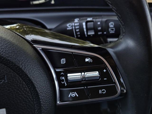 Certified 2025 Kia Seltos S image 29