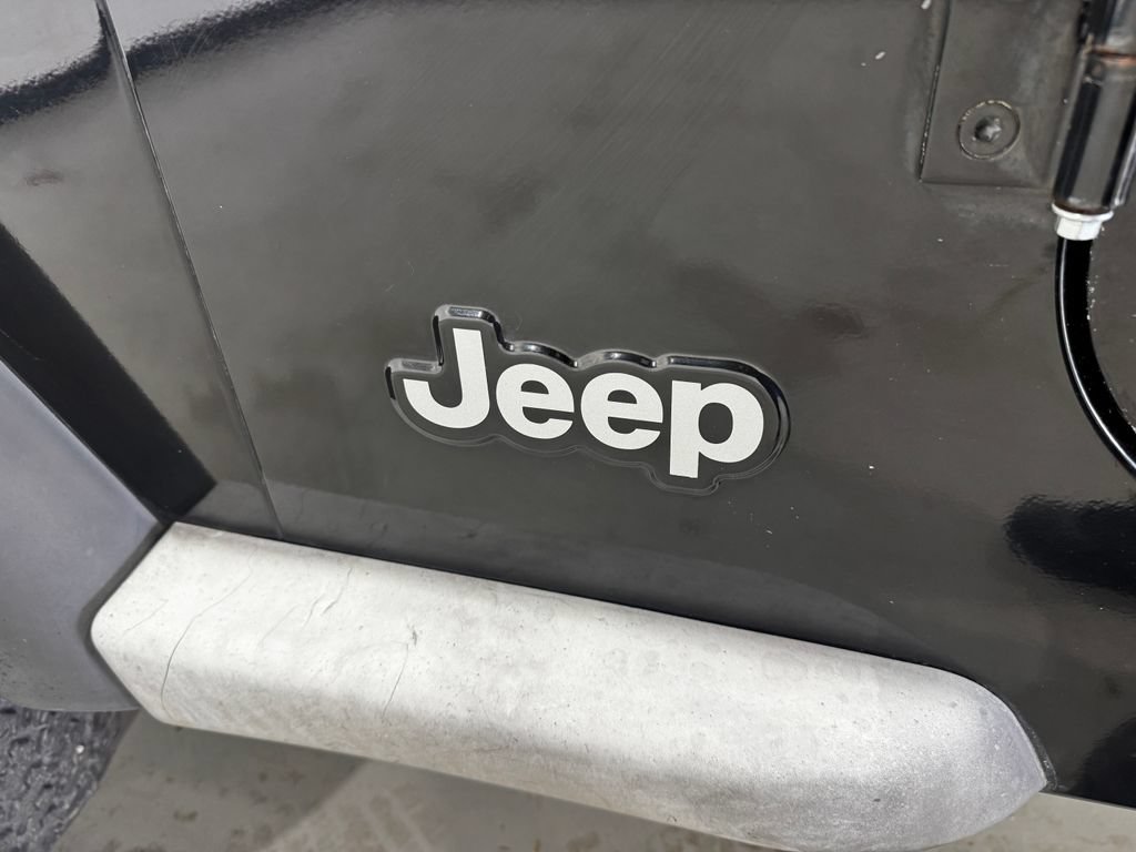 Used 1998 Jeep Wrangler SE AWD/4WD image 17