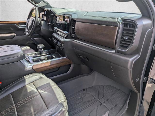 Certified 2024 Chevrolet Silverado 1500 High Country w/ High Country Premium Package AWD/4WD image 28