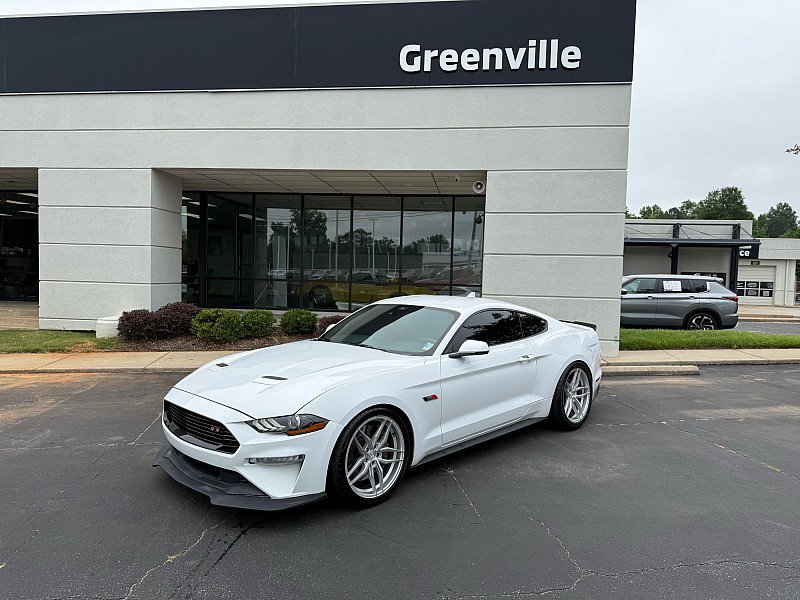 Used 2022 Ford Mustang GT Premium w/ GT Performance Package RWD image 1
