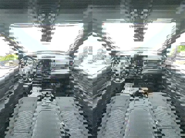 New 2026 RAM 3500 Tradesman w/ Chrome Appearance Group image 36