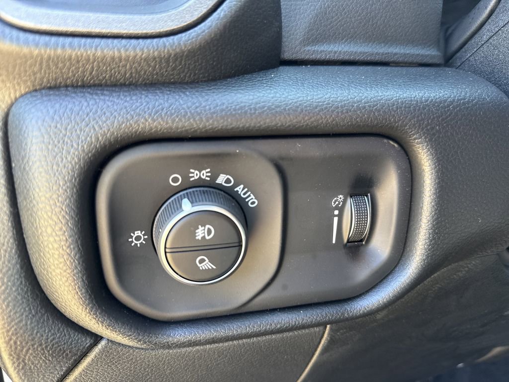 New 2026 RAM 2500 Tradesman image 19