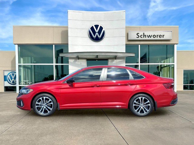 Certified 2024 Volkswagen Jetta Sport