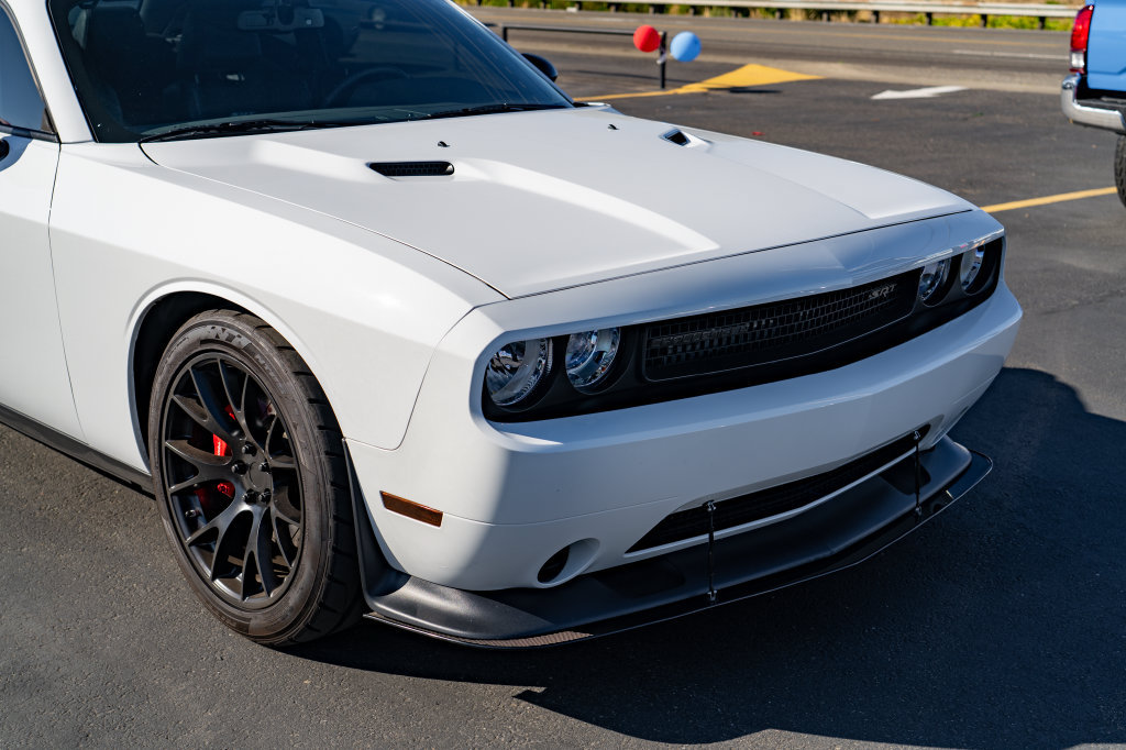 Used 2014 Dodge Challenger SRT8 Core w/ Satin Vapor Edition RWD image 6