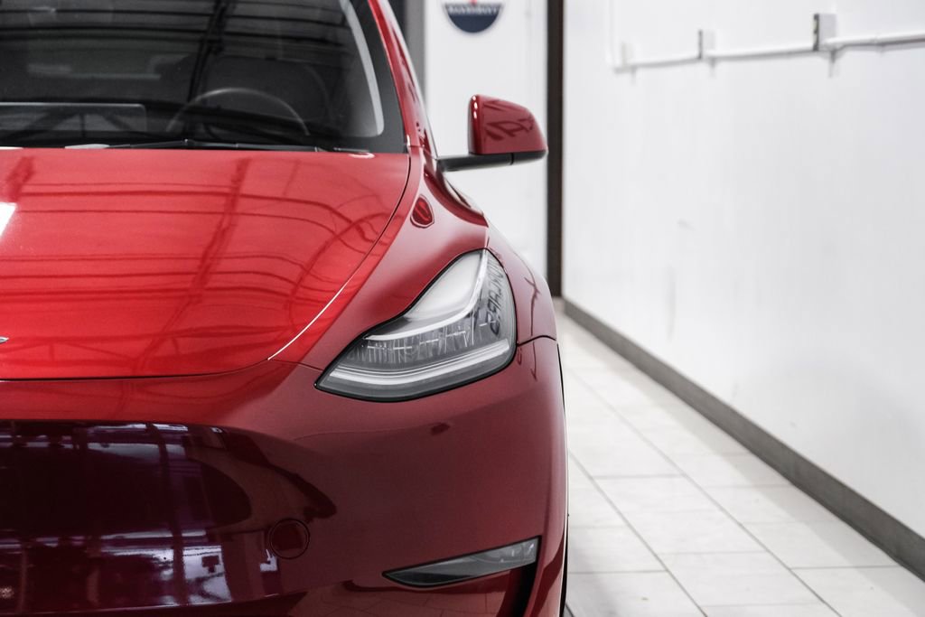 Used 2023 Tesla Model Y Long Range AWD/4WD image 44