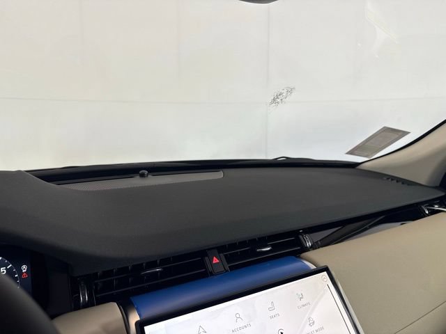 Certified 2025 Land Rover Discovery Sport S AWD/4WD image 27