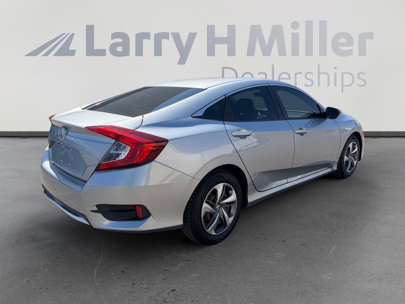 Used 2019 Honda Civic LX image 5