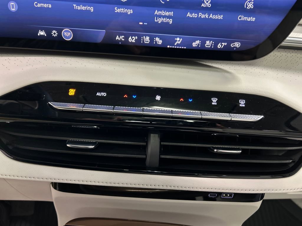 New 2026 Buick Enclave Avenir w/ Super Cruise Package image 17