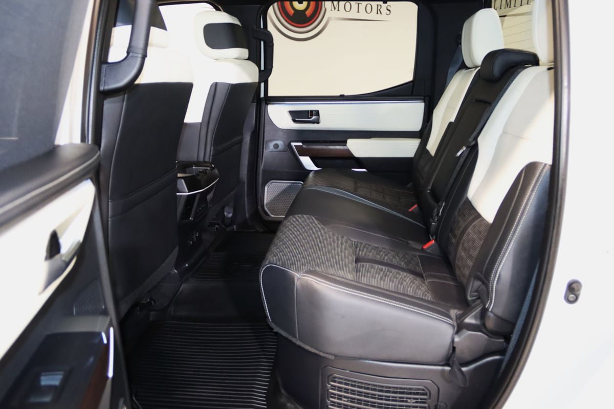Used 2024 Toyota Tundra Capstone AWD/4WD image 59