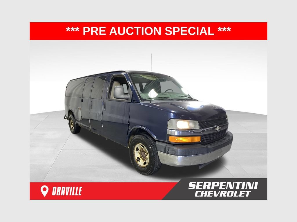 Used 2010 Chevrolet Express 3500 LT w/ LT Preferred Equipment Group RWD image 1
