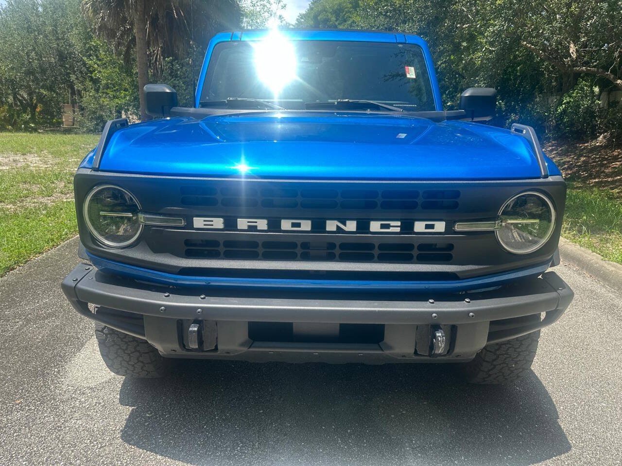 Used 2022 Ford Bronco Black Diamond AWD/4WD image 2