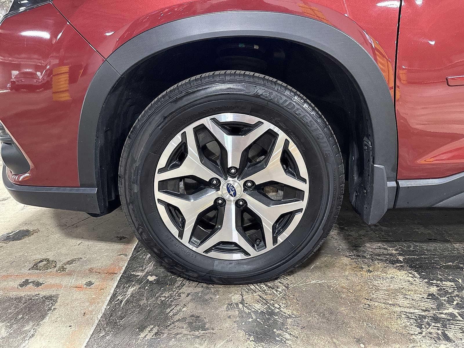 Used 2023 Subaru Forester Premium AWD/4WD image 10