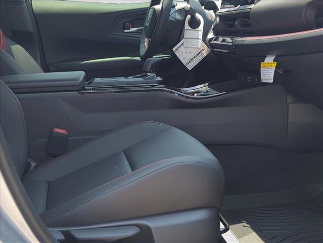 Certified 2025 Toyota Prius Plug-In Hybrid FWD image 19