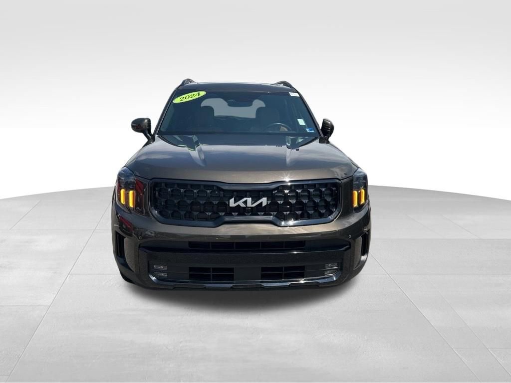 Used 2024 Kia Telluride SX X-Line AWD/4WD image 2
