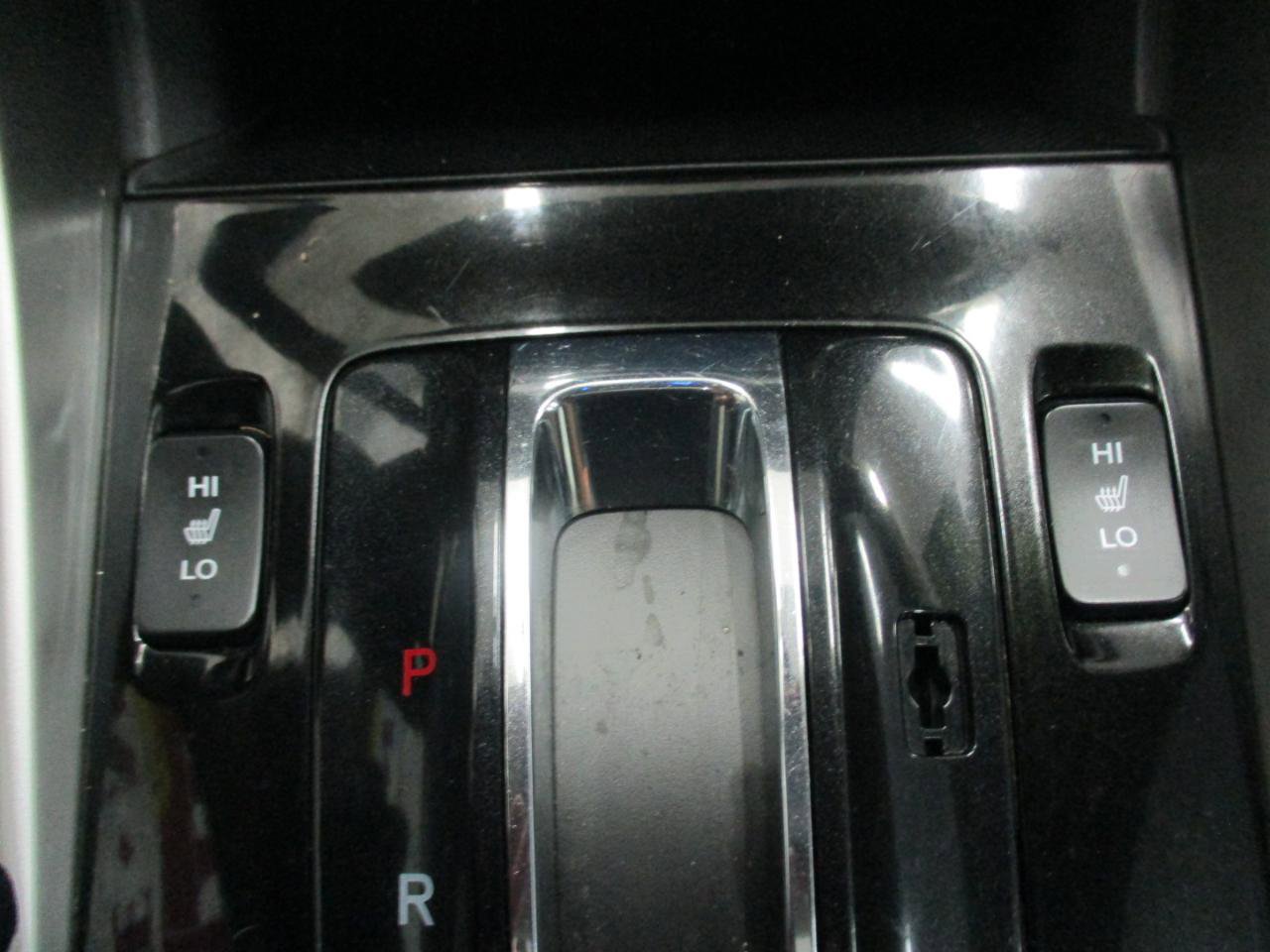 Used 2017 Honda Accord EX-L image 23