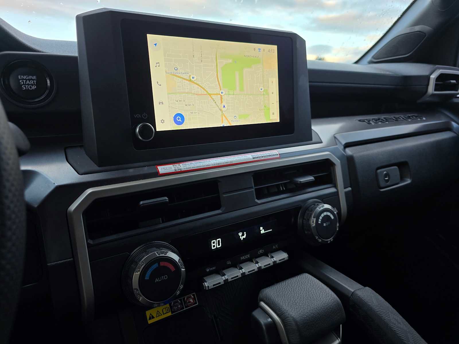 Certified 2025 Toyota Tacoma SR5 image 28