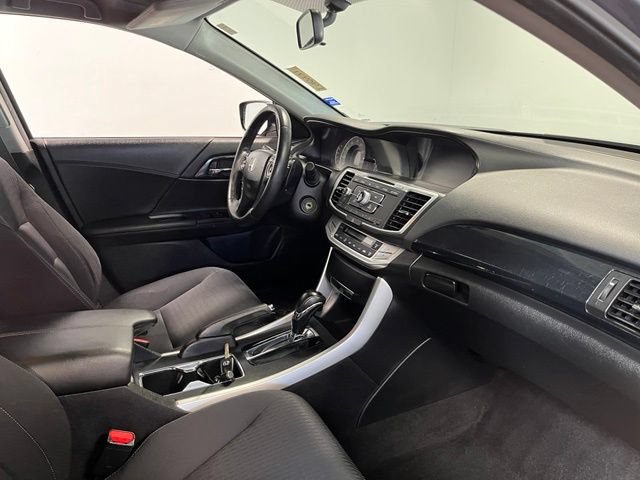 Used 2013 Honda Accord Sport image 11