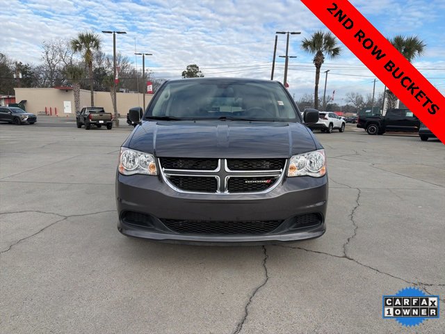 Used 2018 Dodge Grand Caravan SE w/ UConnect Hands-Free Group image 2