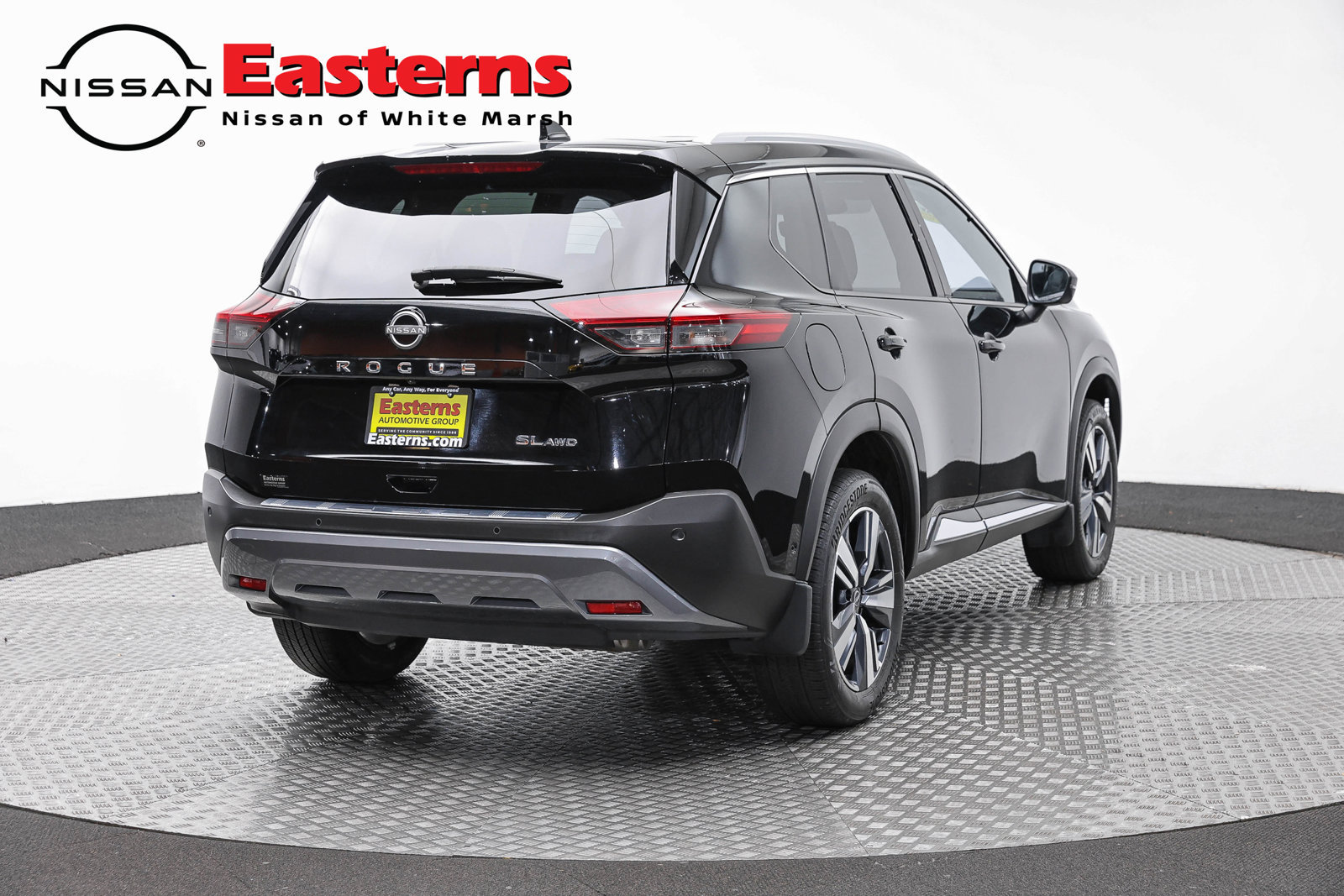 Used 2023 Nissan Rogue SL w/ SL Premium Package AWD/4WD image 5
