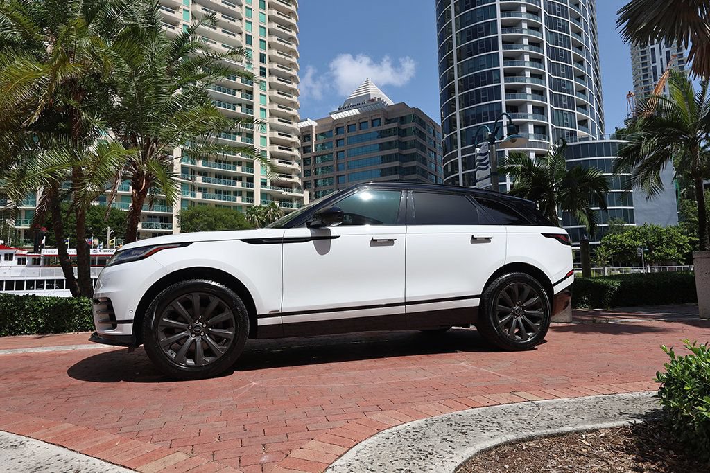 Used 2019 Land Rover Range Rover Velar R-Dynamic SE AWD/4WD image 28
