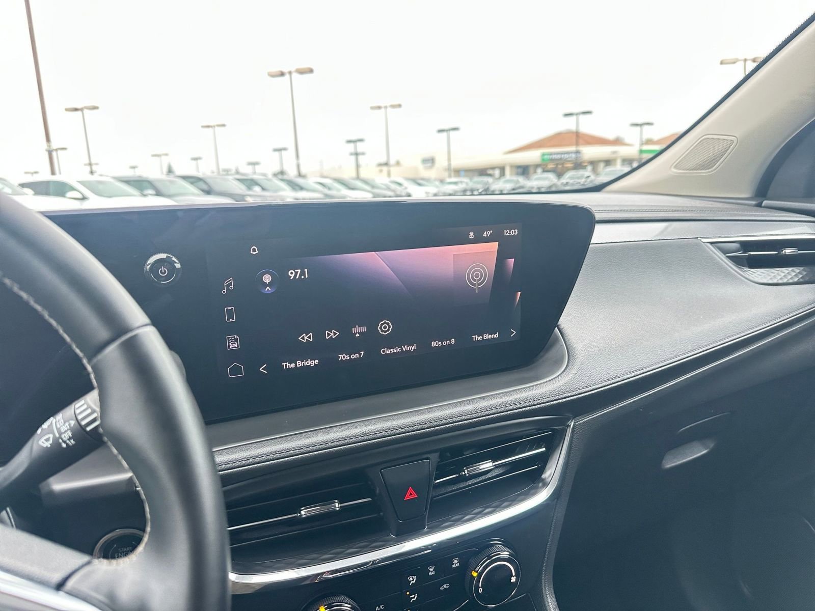 Used 2025 Buick Encore GX Preferred image 21