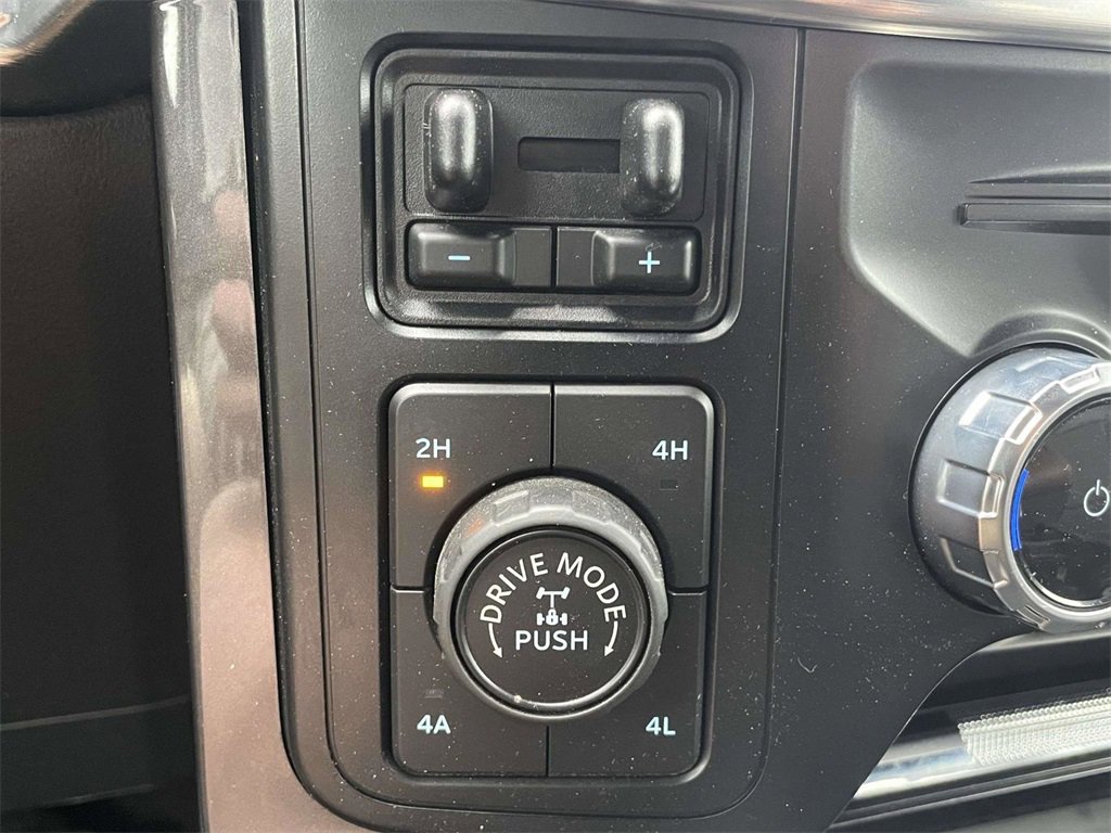 Used 2023 Ford F150 Lariat w/ Equipment Group 502A High image 26