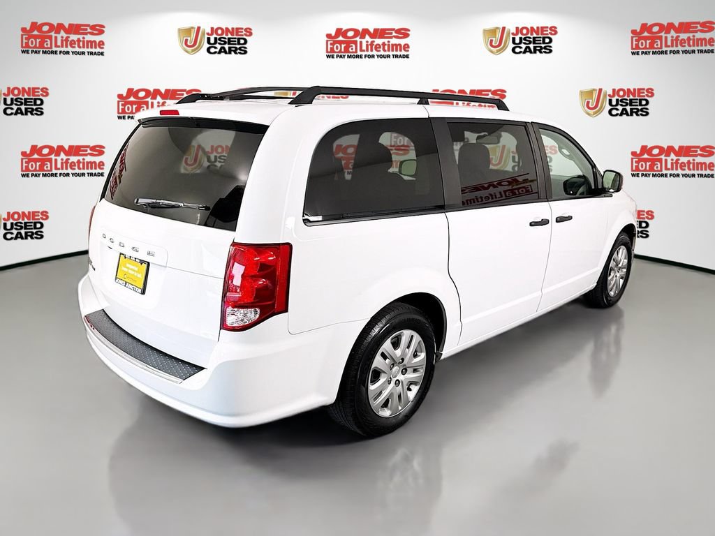Used 2019 Dodge Grand Caravan SE w/ UConnect Hands-Free Group FWD image 16