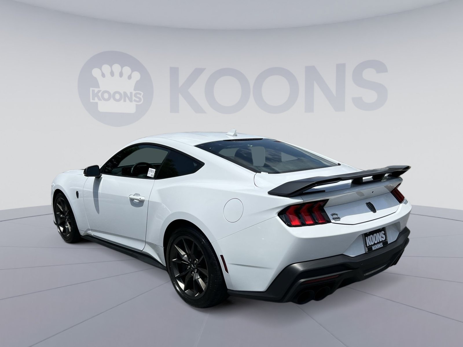Used 2024 Ford Mustang Dark Horse RWD image 4