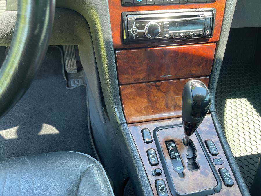 Used 2002 Mercedes-Benz E 320 4MATIC Wagon image 12