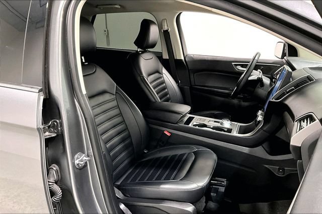 Used 2024 Ford Edge SEL AWD/4WD image 37