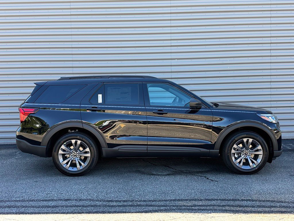 New 2027 Ford Explorer Active w/ Active Comfort Package AWD/4WD image 4