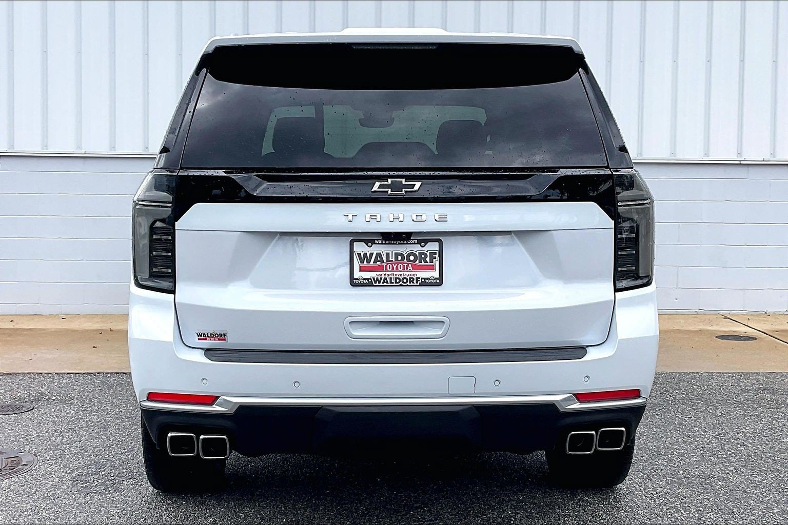 Used 2026 Chevrolet Tahoe High Country AWD/4WD image 5