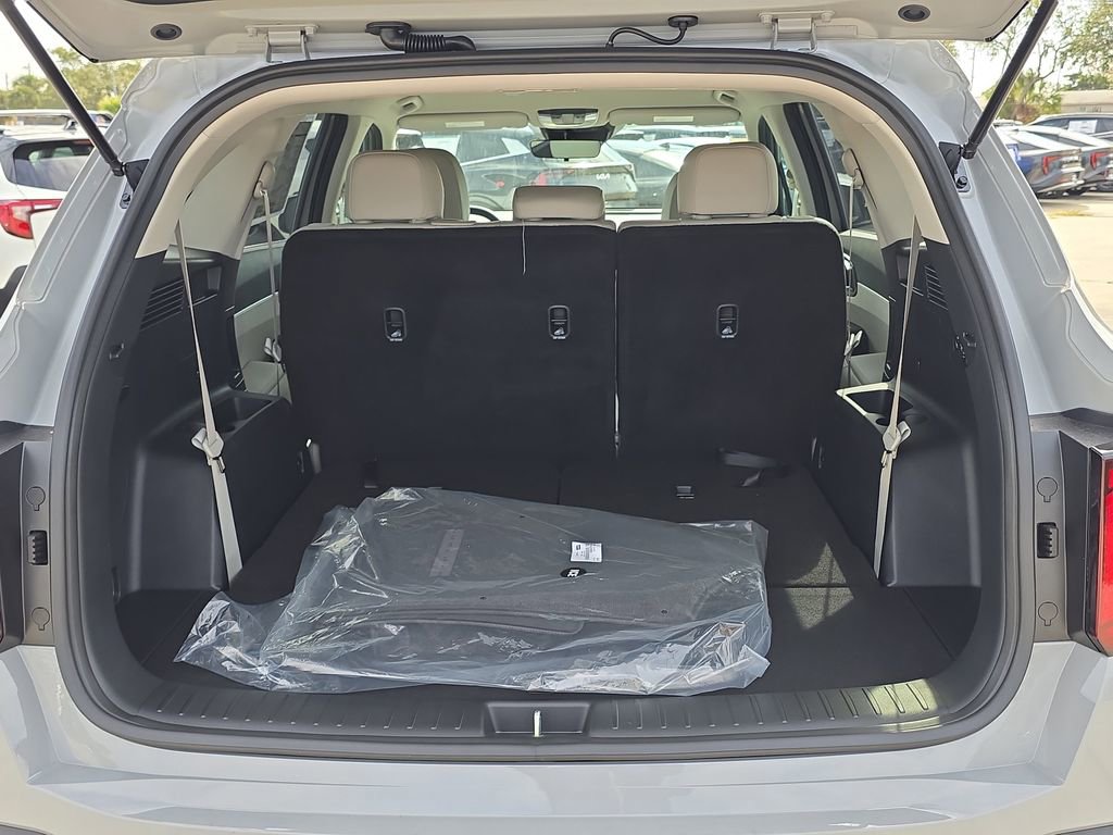 New 2026 Kia Sorento S image 12