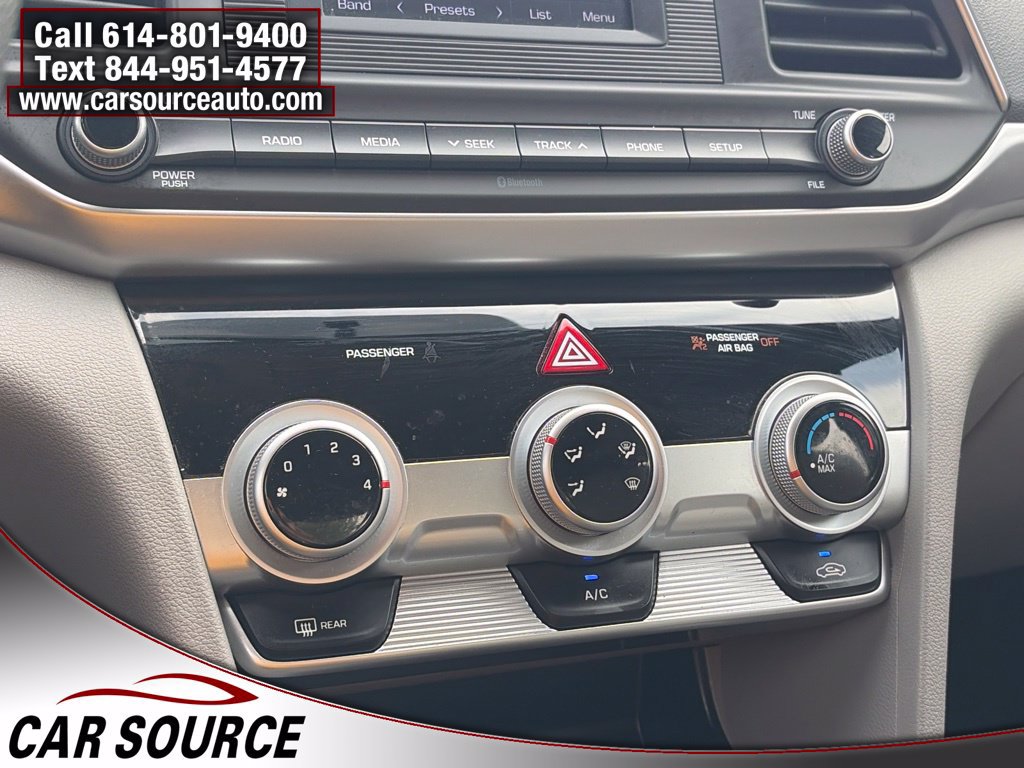 Used 2019 Hyundai Elantra SE FWD image 16