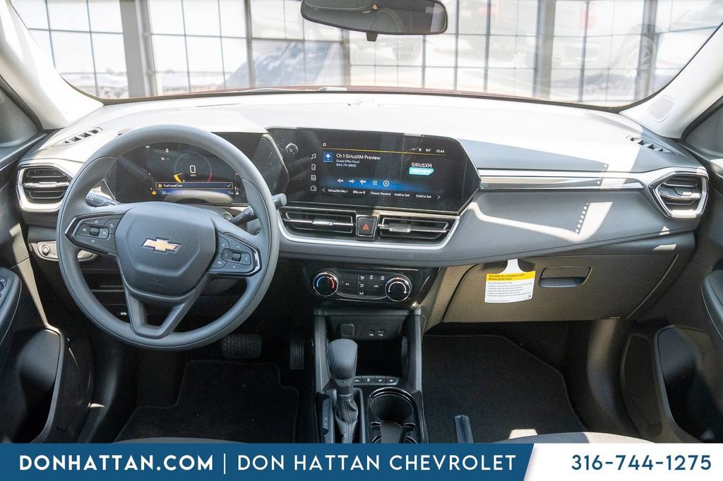 New 2026 Chevrolet TrailBlazer LT w/ Driver Confidence Package FWD image 4