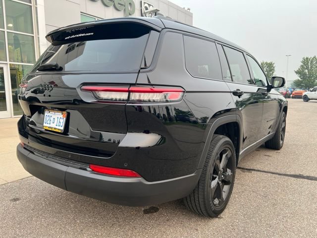 Certified 2023 Jeep Grand Cherokee L Altitude AWD/4WD image 6