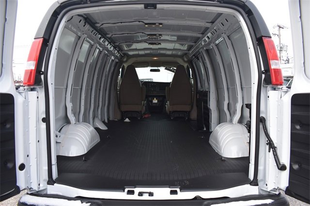 New 2025 Chevrolet Express 2500 Work Van image 15