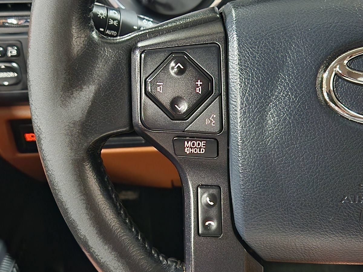 Used 2019 Toyota Sequoia Platinum RWD image 48