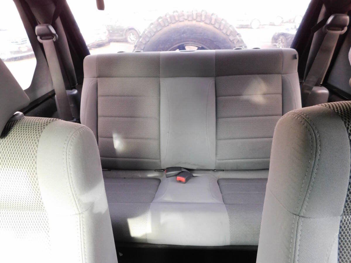 Used 2007 Jeep Wrangler Rubicon AWD/4WD image 6