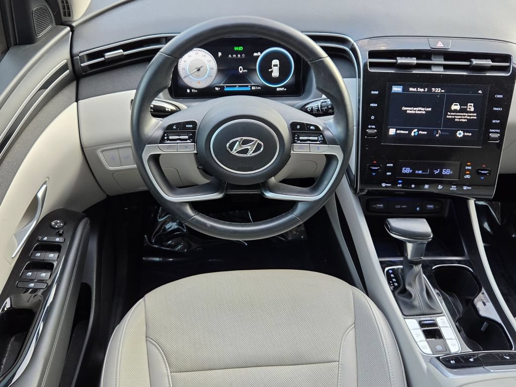 Used 2022 Hyundai Tucson SEL w/ Convenience + Premium Package FWD image 14