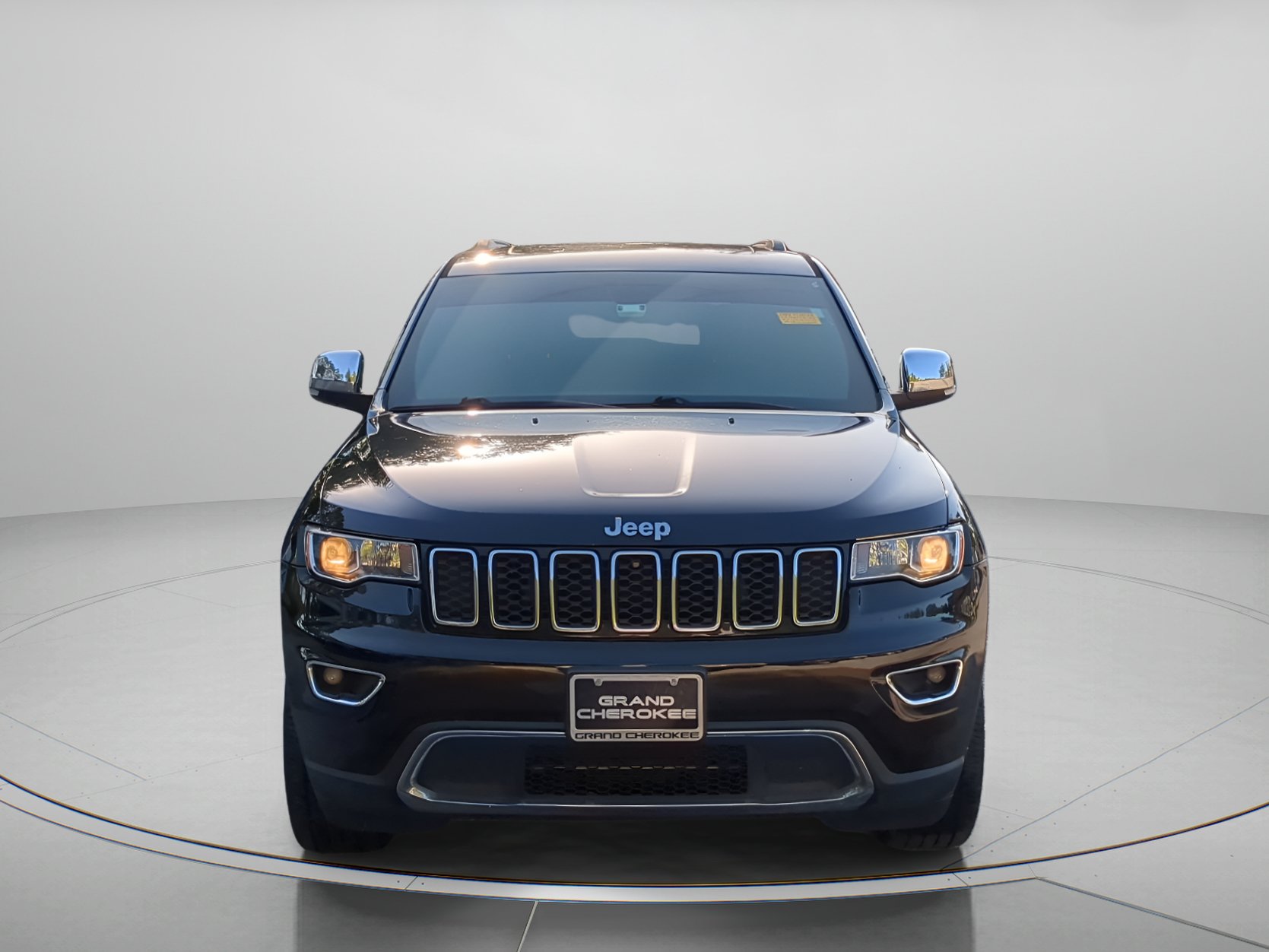 Used 2018 Jeep Grand Cherokee Limited AWD/4WD image 37