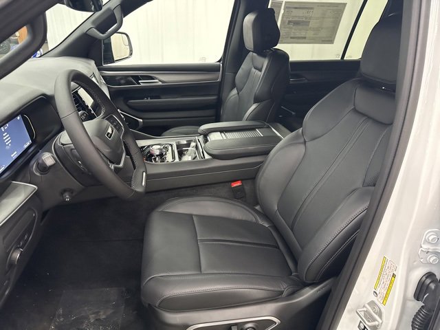 New 2025 Jeep Wagoneer Series II w/ Premium Group I image 4