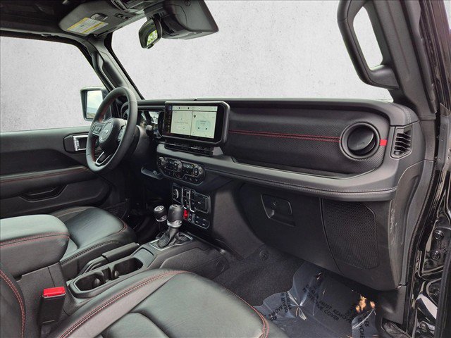 Used 2024 Jeep Wrangler Unlimited Rubicon w/ Safety Group AWD/4WD image 21
