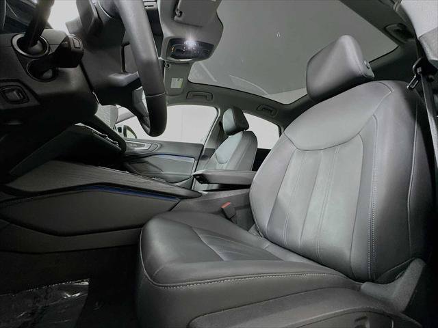 Certified 2025 Audi A5 2.0T Premium w/ Convenience Package AWD/4WD image 18