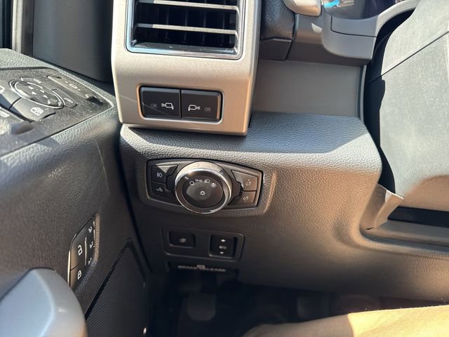 Used 2022 Ford F350 Lariat w/ Lariat Ultimate Package image 18