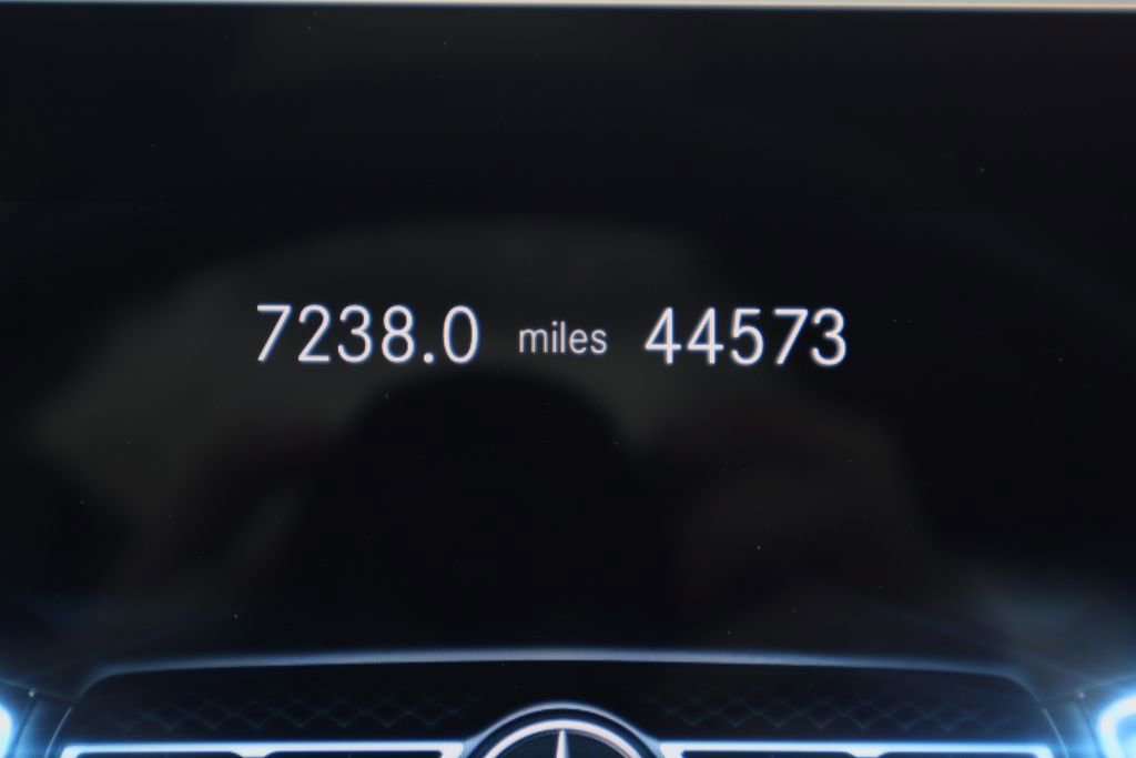 Used 2022 Mercedes-Benz GLE 350 4MATIC image 13