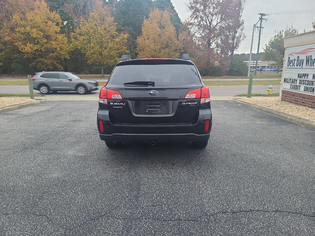 Used 2013 Subaru Outback 2.5i Premium image 6