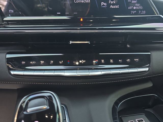 Certified 2024 Cadillac Escalade Sport w/ LPO, ONYX Package image 20