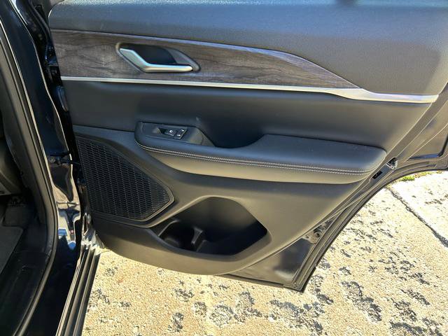 Used 2024 Jeep Grand Cherokee Limited w/ Trailer Tow Package image 20